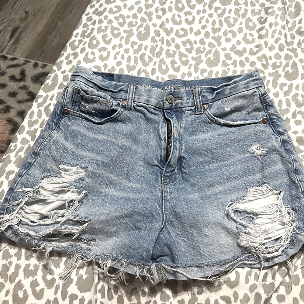 American eagle mom shorts